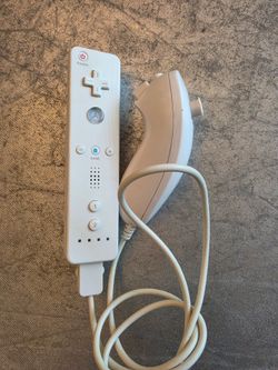 Wii Controller & Numchuck For Parts And Repair Not Working  As Is