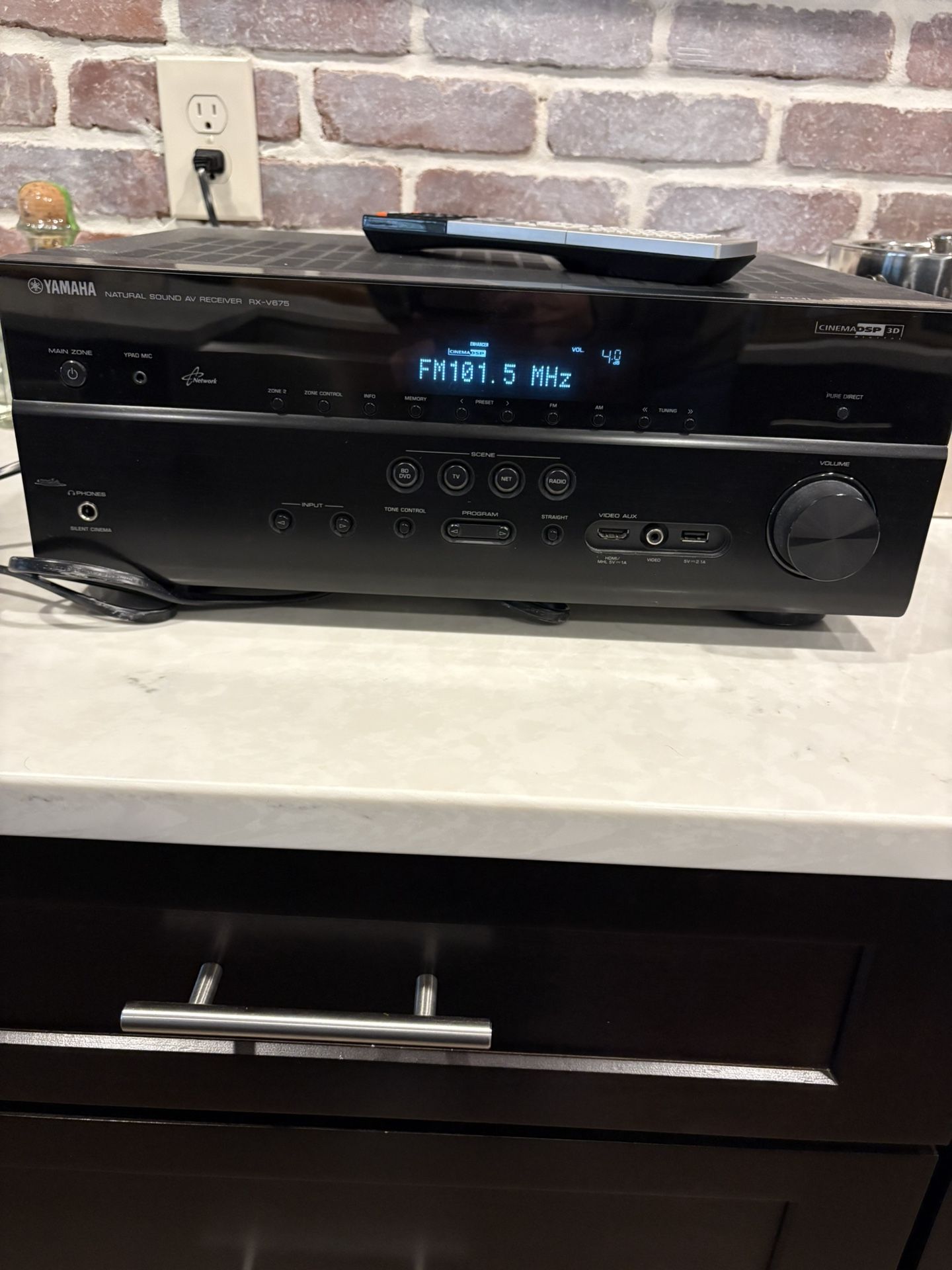 Yamaha RX-V675 AV Receiver