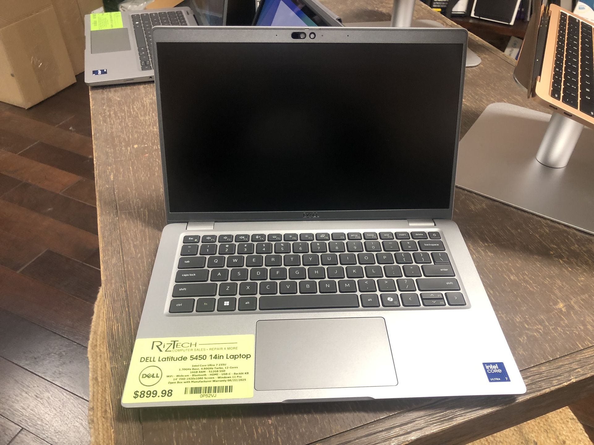 Dell Latitude 5450 14" Laptop β Power, Performance, and Portability