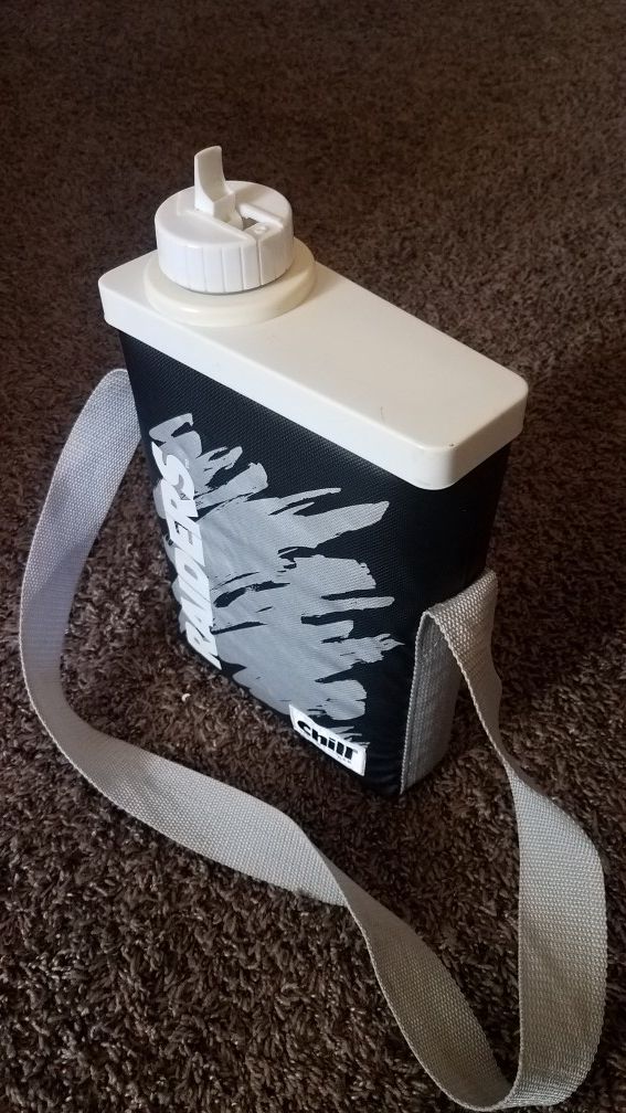 Raiders portable drink cooler