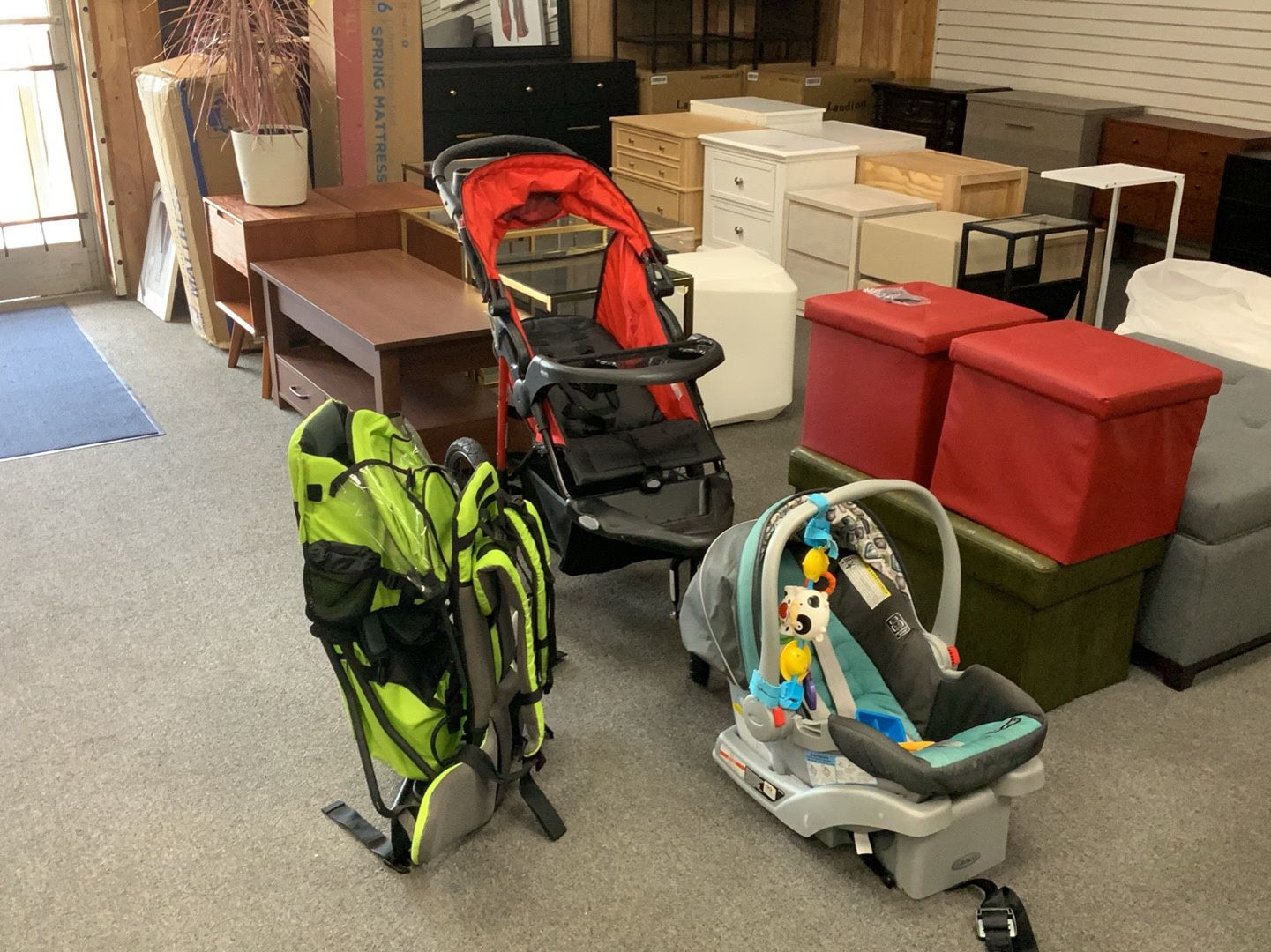 BabyTrend Stroller, Graco carseat, hiking pack