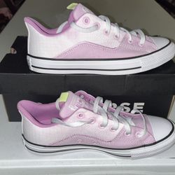 Custom Woman’s Converse 