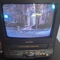 Samsun 9” Vcr Combo Tv Works Good