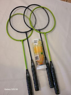 WILD SPORTS, BADMINTON 4 BRAND NEW  RACKETS +  BOX  OF  SIX SHUTTLECOCKS