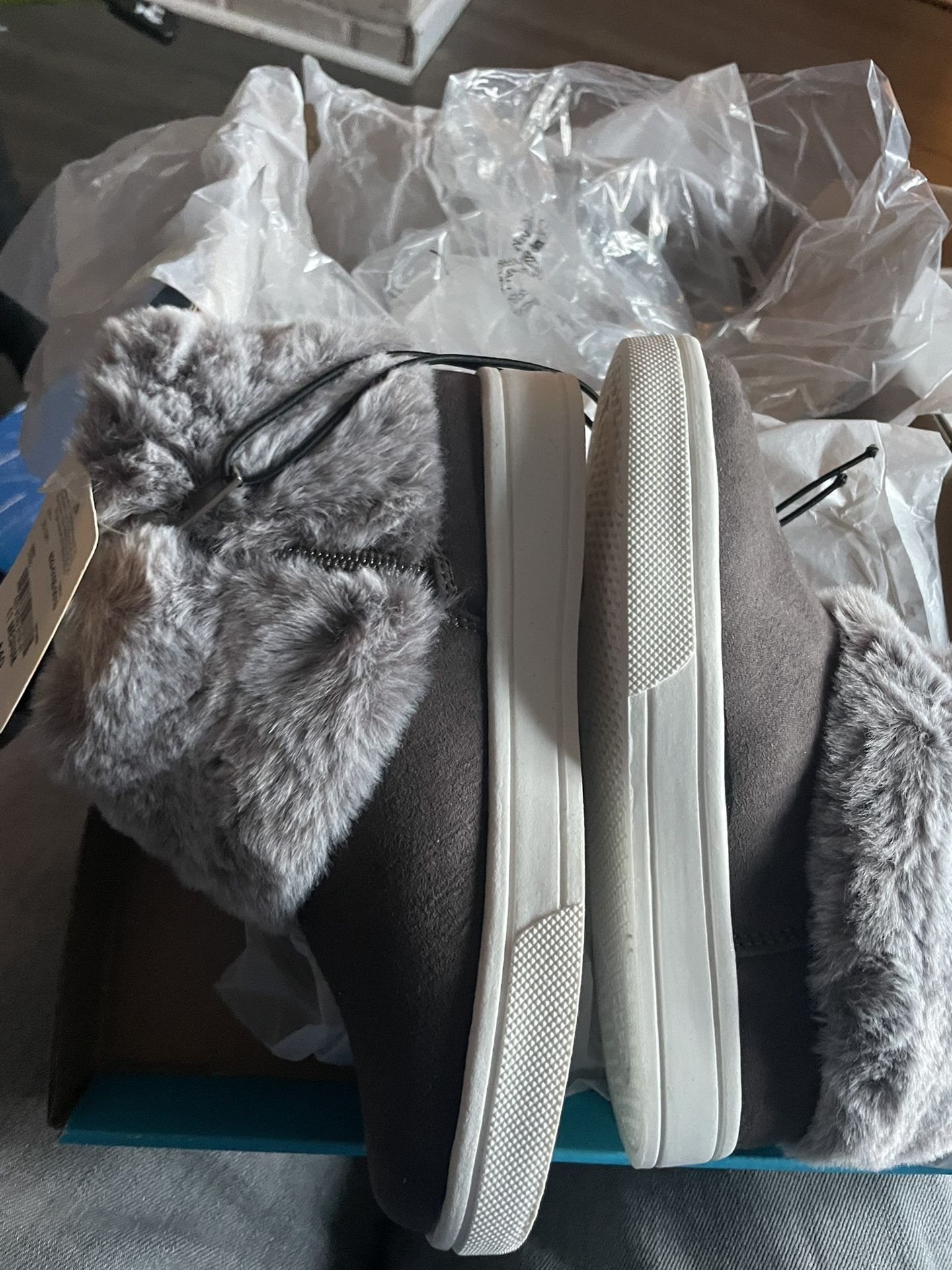 Snow Boots. Kids Size 10M. New.