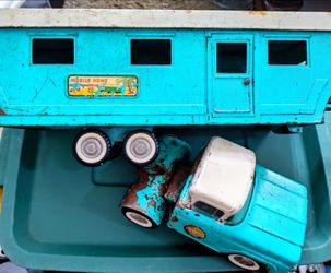 2 Vintage Trucks Motor Home Wenmac Texaco Nylint Ford