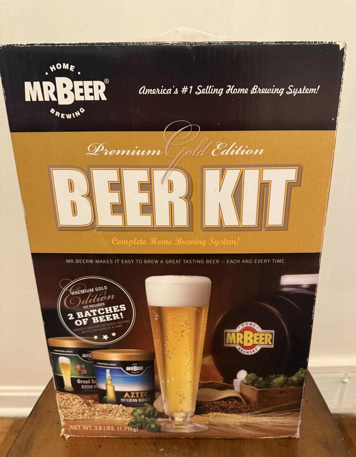 Mr. Beer Premium Gold Edition Beer Kit