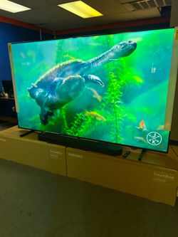 Brand New 100in Hisense 4K TV!!