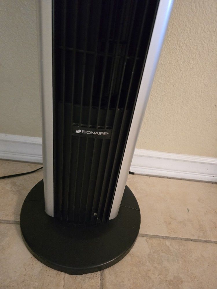 Bionaire Electric Tower Fan