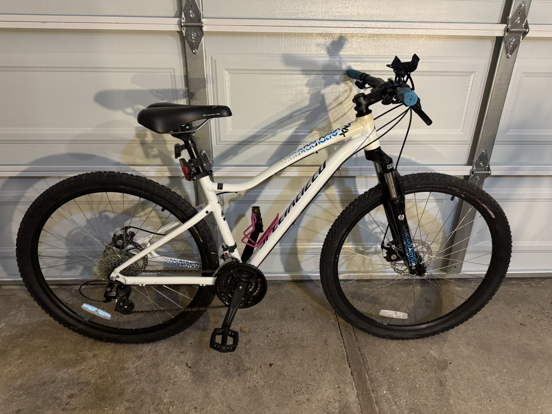 Specialized Jynx Sport [M17"].