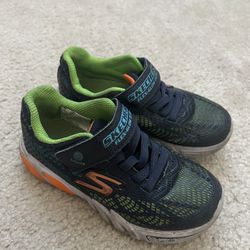 Kids Shoes $3