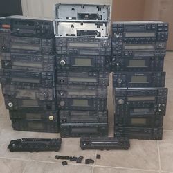 Mercedes Becker Radio. Bin Parts/Repair 