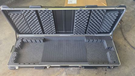 88 keys SKB travel case