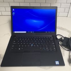 Laptop  DELL LATITUDE  7490 /i5-825 / 8GB RAM/  256 GB SSD /WIN 1 0