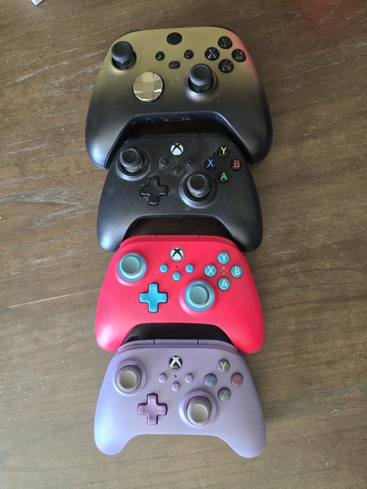 X Box Controllers