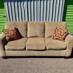 Single Couch 