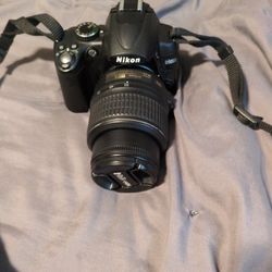 Nikon D5000