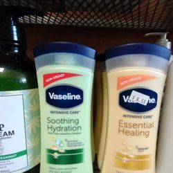 Vaseline Intensive Care Lotion 