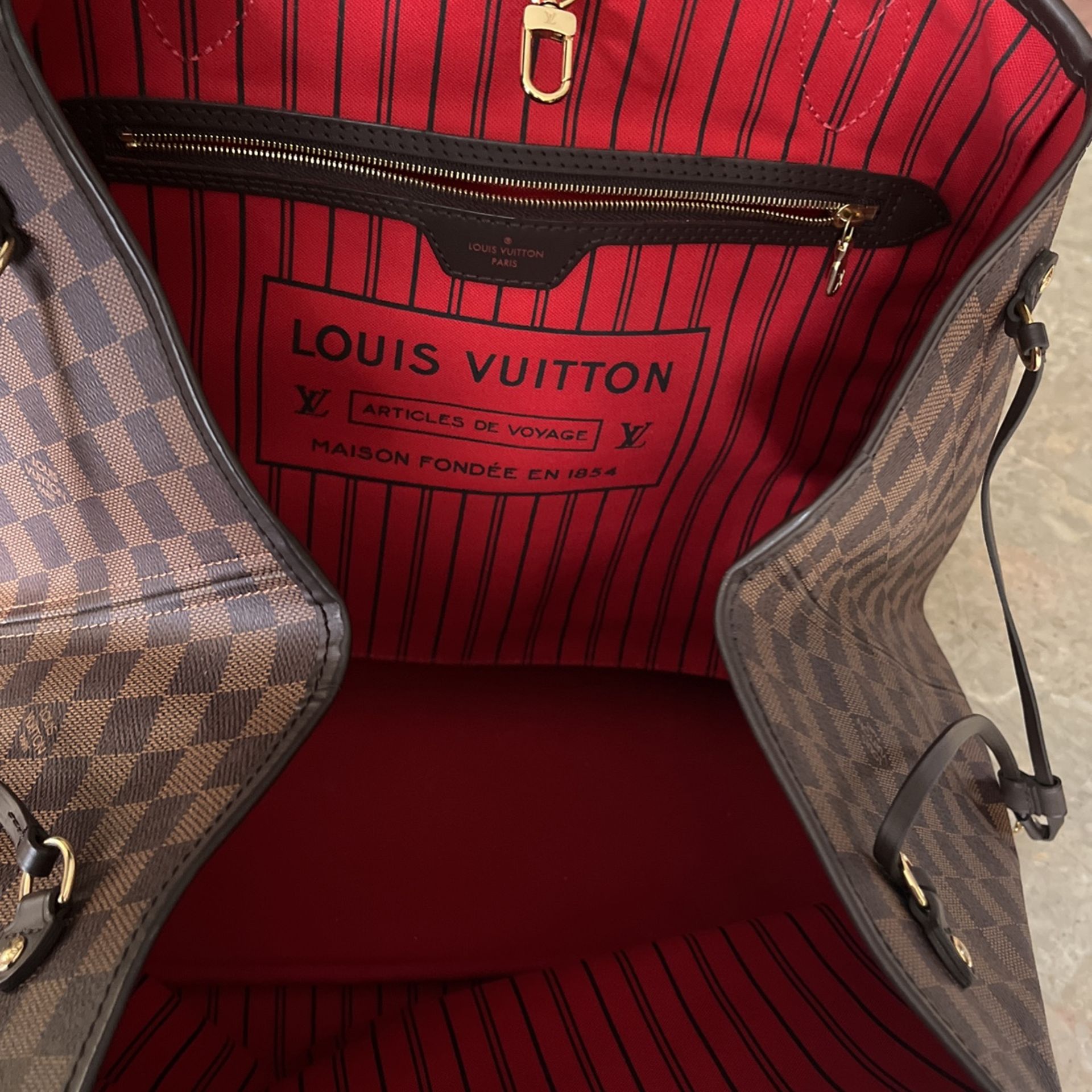 Louis Vuitton Purse