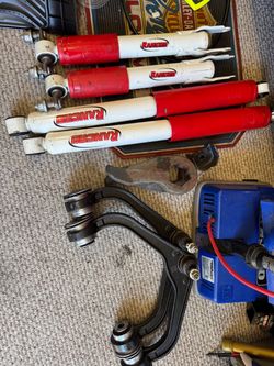 Brand new take offs - 2026 Chevy / GMC Rancho shocks and stock A arms