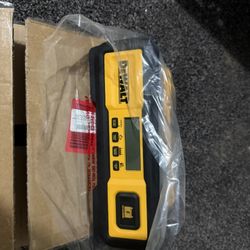 Dreamt 100 Amp Battery Charger 