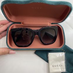 Gucci Sunglasses 