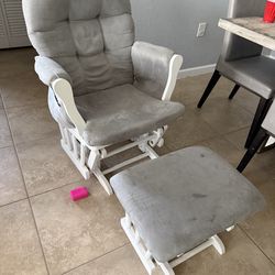 Free Rocking chair Cutler Bay 