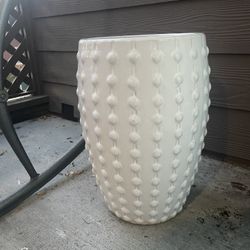 Large Plant Pot 