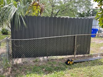 Privacy Gate installation