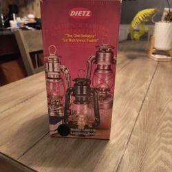 DIETZ Authentic Lantern #76