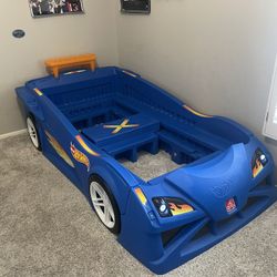 Hot wheels Race Car Bed