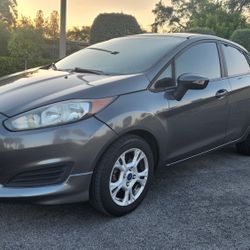2015 Ford Fiesta