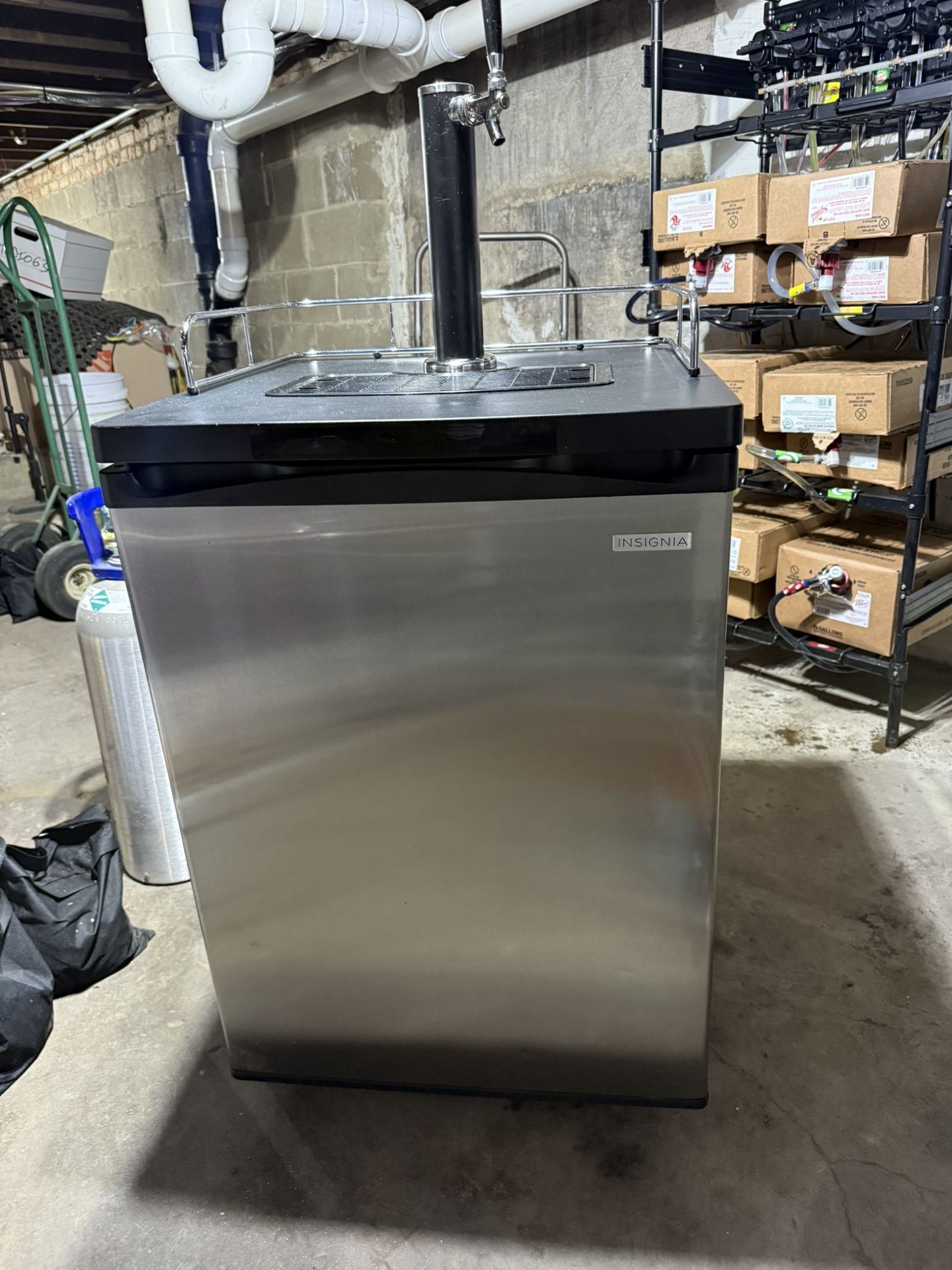 Modified Kegerator for cocktail Batches