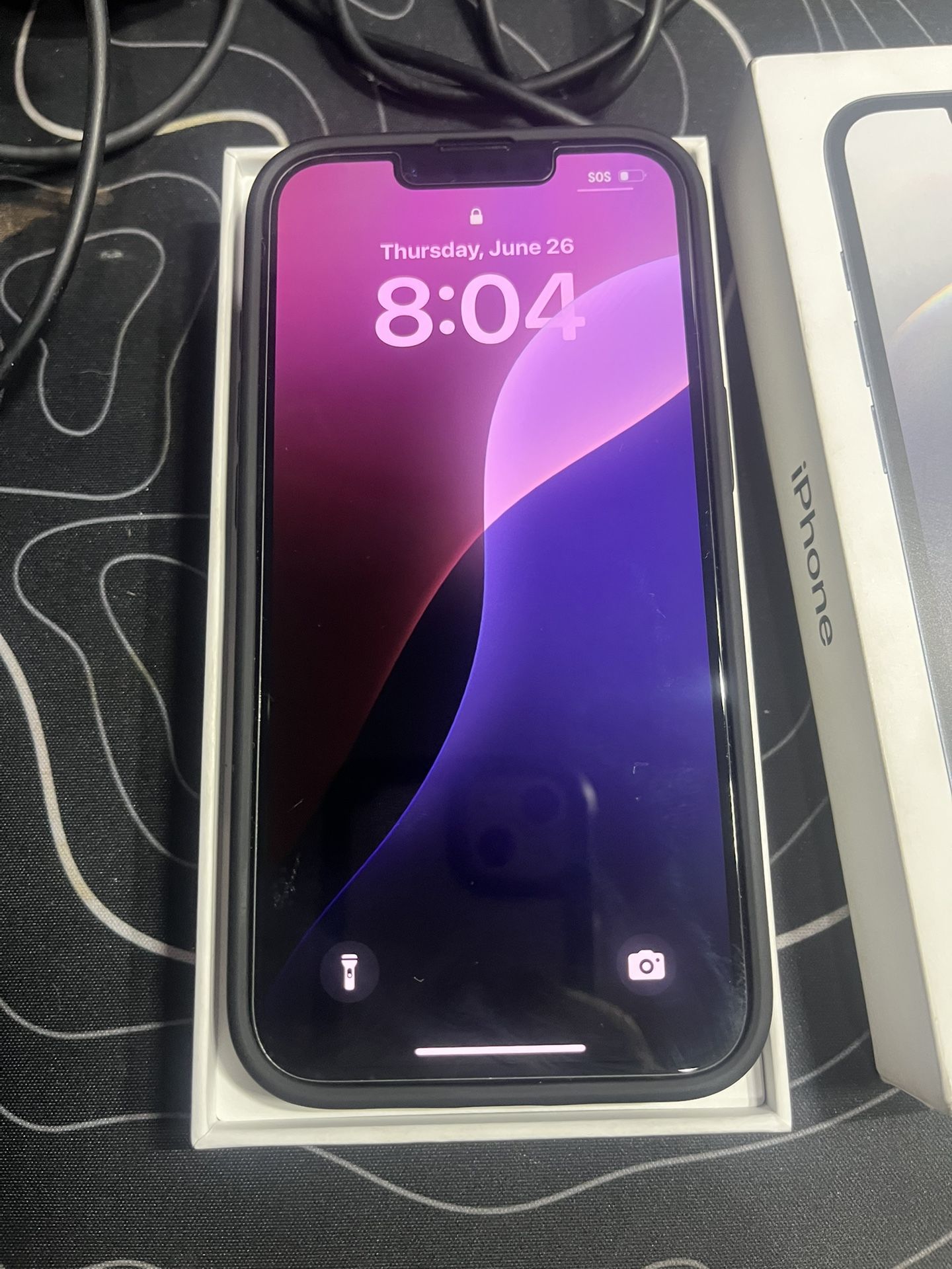 iPhone 16e
