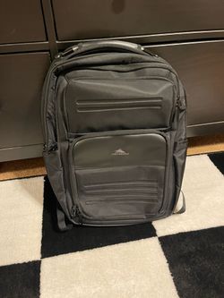 High Sierra Black Business Back Pack Commuter Computer Laptop Bag USB Pass Through