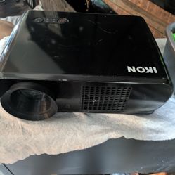 Ikon Projector Ik900