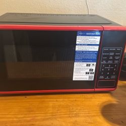 Compact Microwave 