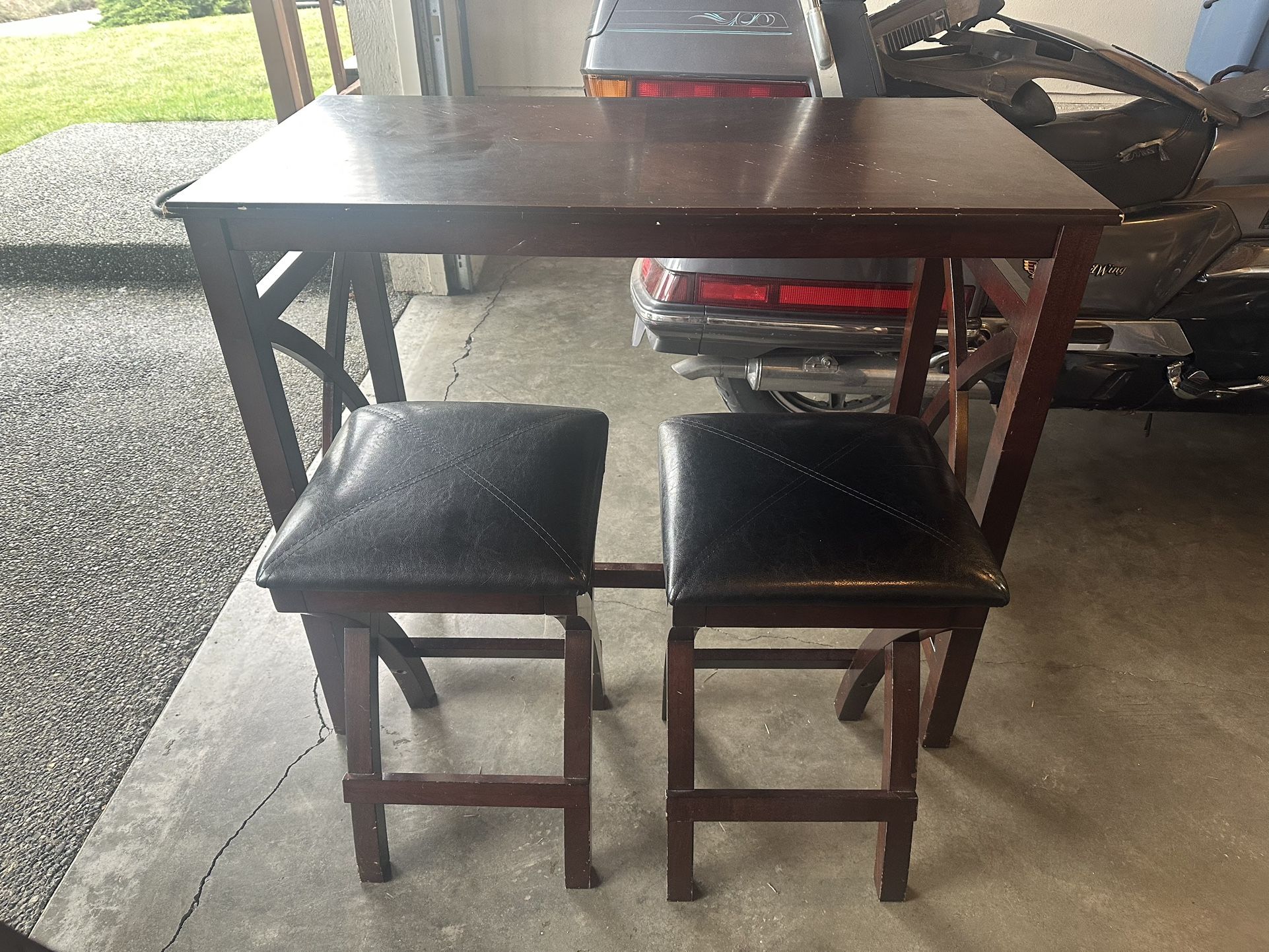 Dark stained wood breakfast bar furniture