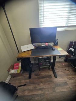 Standing desk