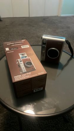 Instax mini Evo camera