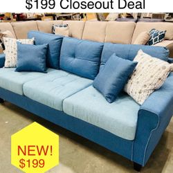 Closeout! 3 Seater Couch, Sofa, Couch, Perfect For Small Living Room. Sofa, Small Sofa, Small Couch, Blue Couch, New Small Couch, New Sofa