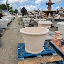 Concrete Planter / Cement Backyard Patio Pots Garden Planters