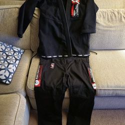 Black Hayabusa A5 Gold Weave Keikogi BJJ Gi