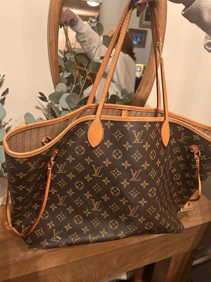 Louis Vuitton Tote Bag