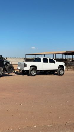 2008 Chevy 2500 diesel  4x4