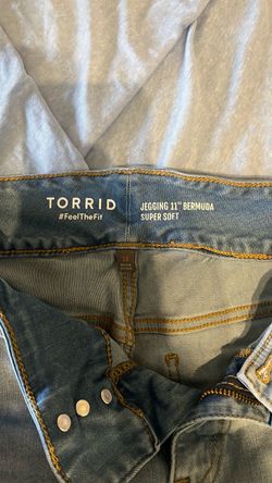 Torrid Jegging 11" Bermuda Super Soft Size 16