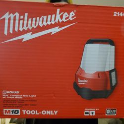 Milwaukee M18 LED Site Light