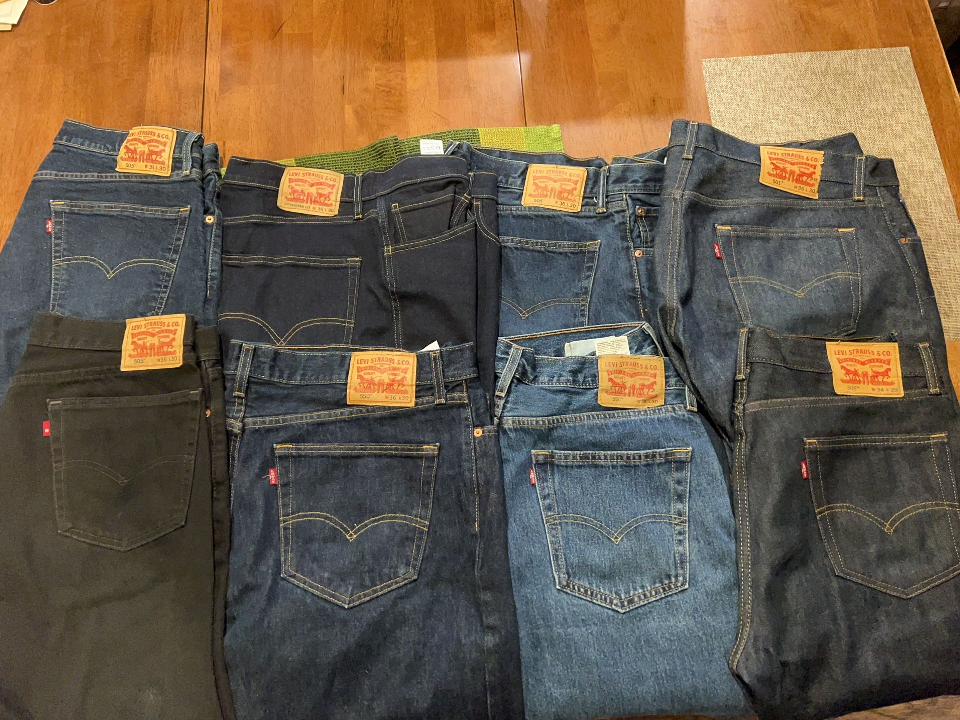 Levis