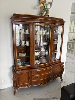 Classic Dining Set Table Chairs and Service Glass Cabinet