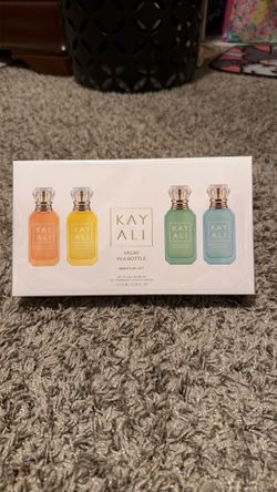 KAYALI  vacay in a bottle miniature set